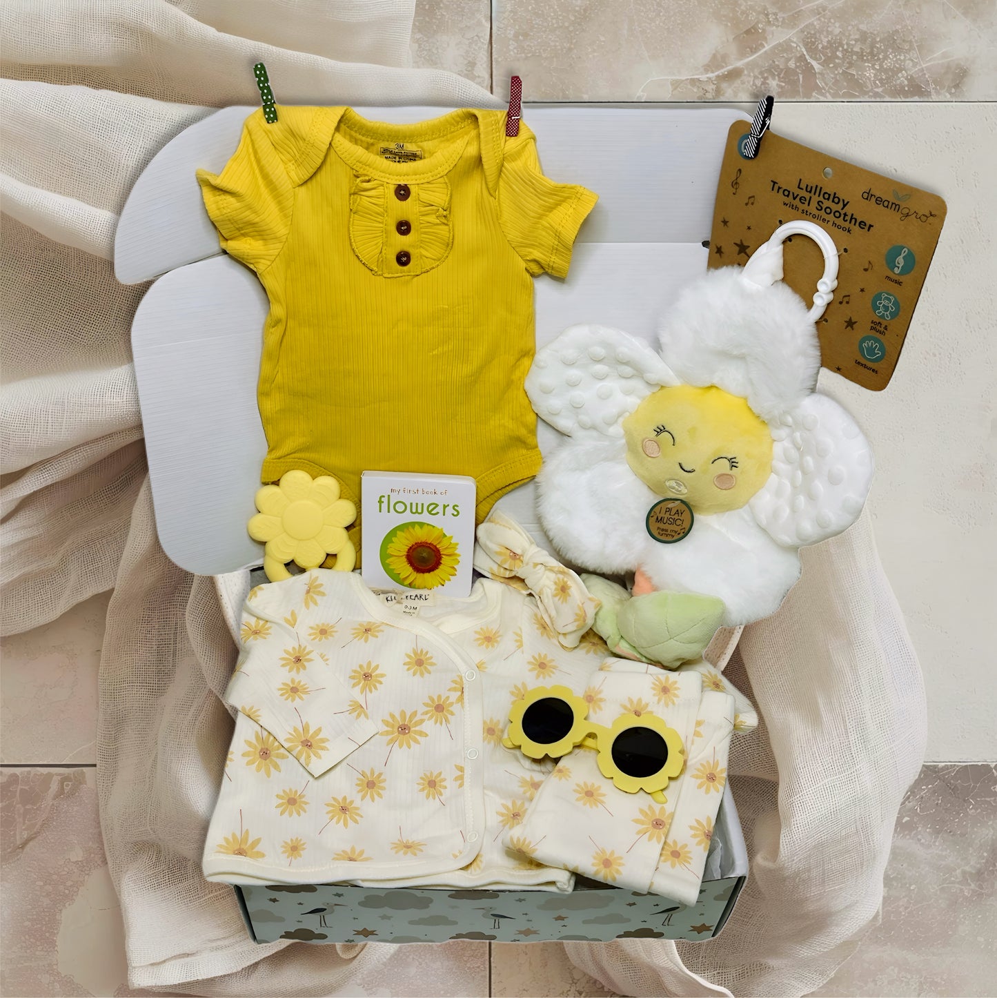 Daisy Flower Baby Gift Box 0-3 Month
