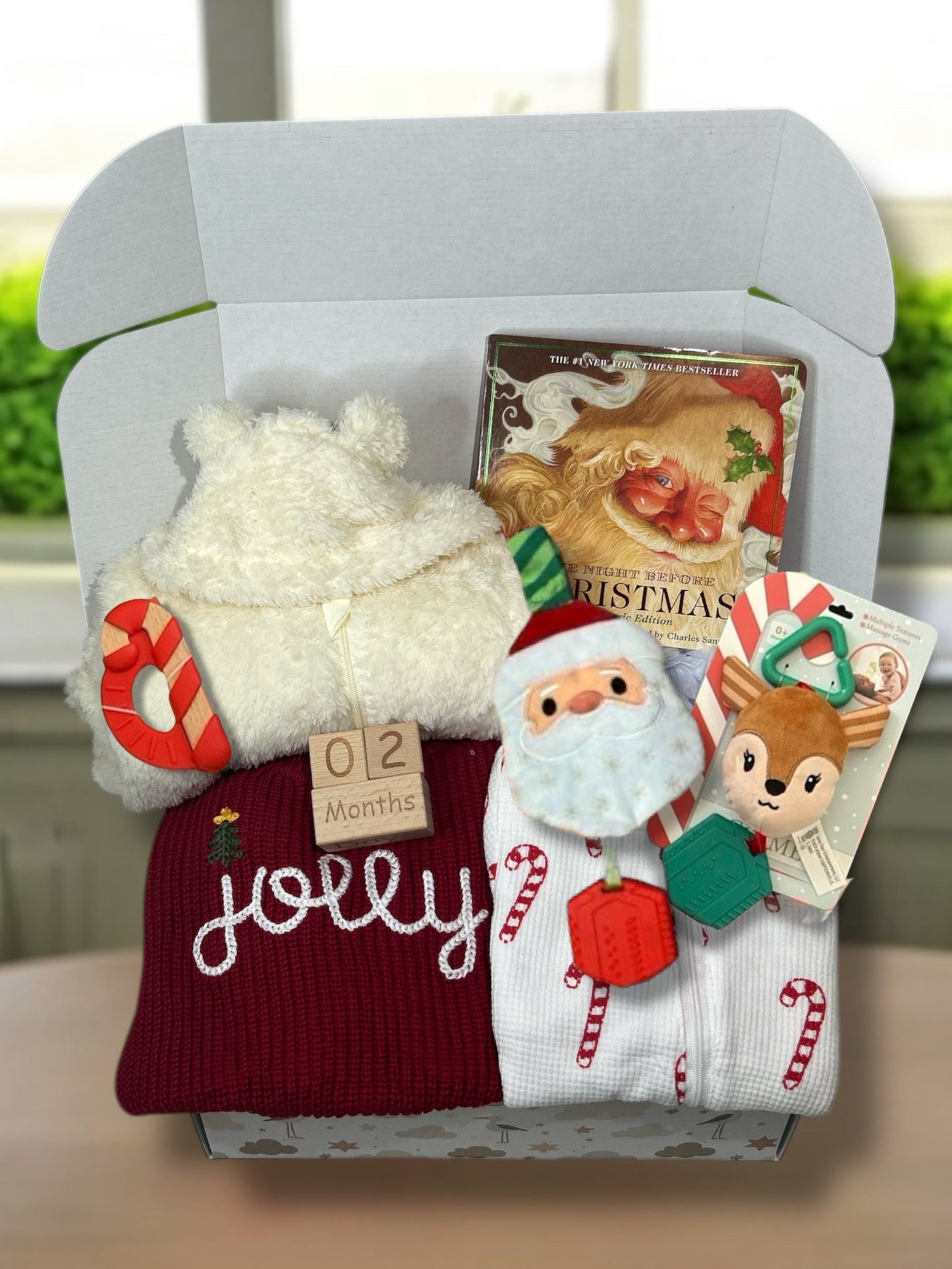 First Christmas Gift Set 0-3 Months - Hey Baby Box