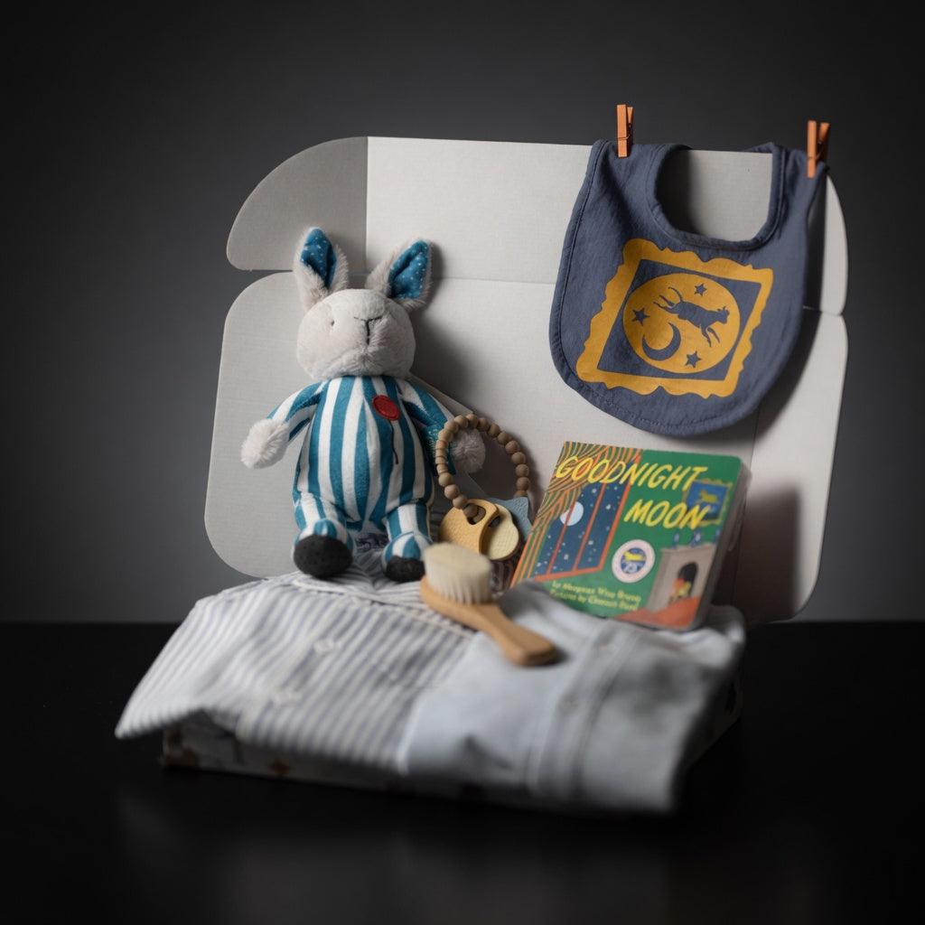 Goodnight Moon Baby Gift – Premium Storybook Bundle with Sleepwear